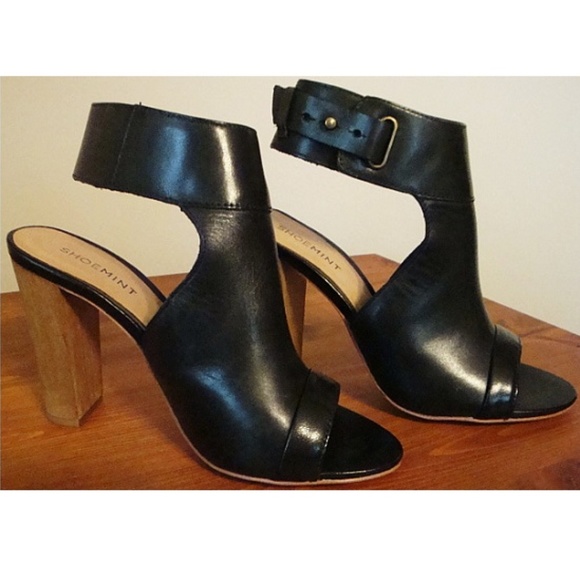 Shoemint Shoes - Shoemint Black Leather Ankle Strap Heels 6